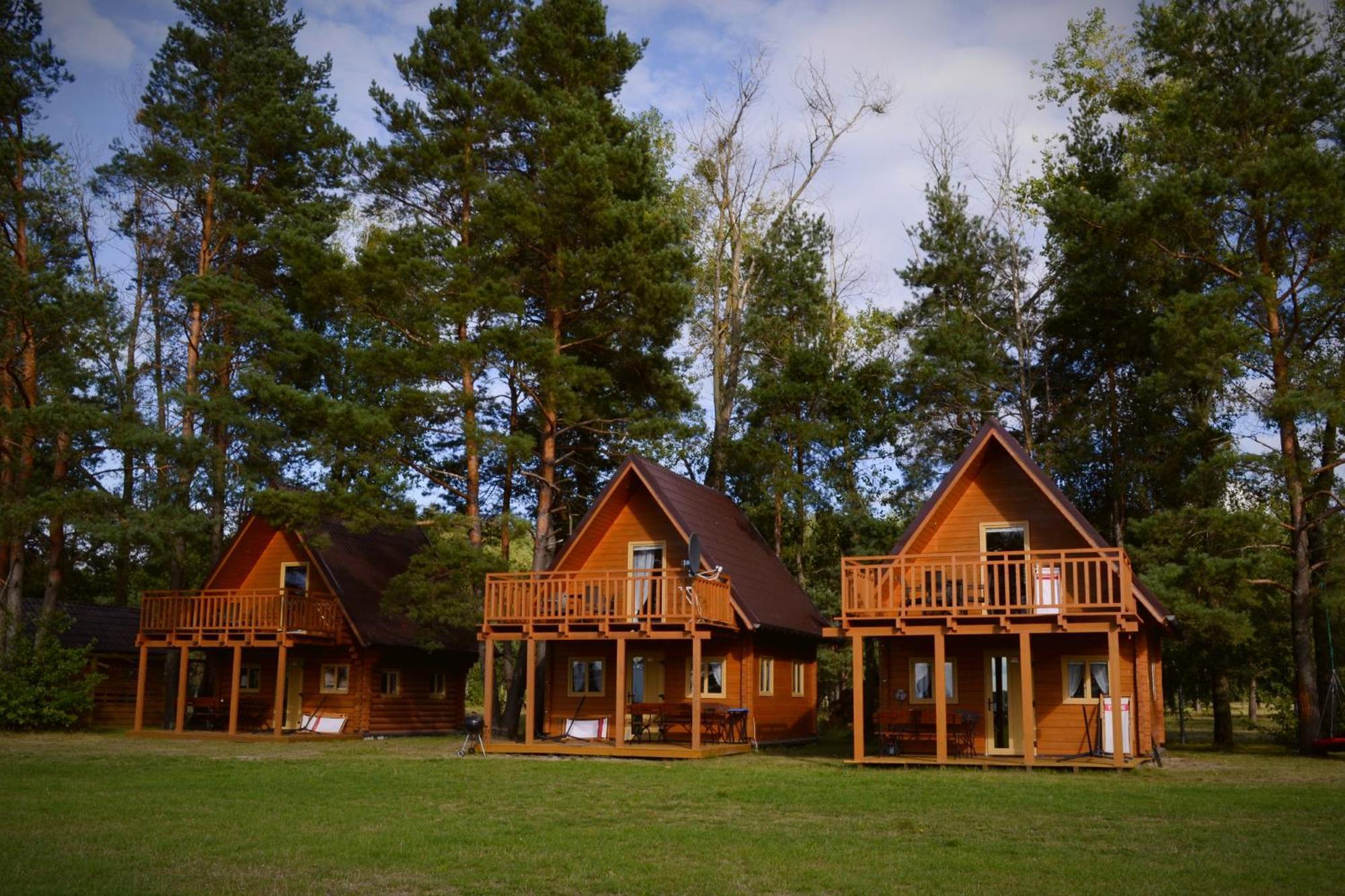 Camping Szczecinek Domy Wypoczynkowe Buitenkant foto