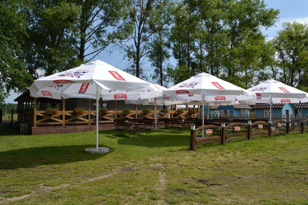 Camping Szczecinek Domy Wypoczynkowe Buitenkant foto