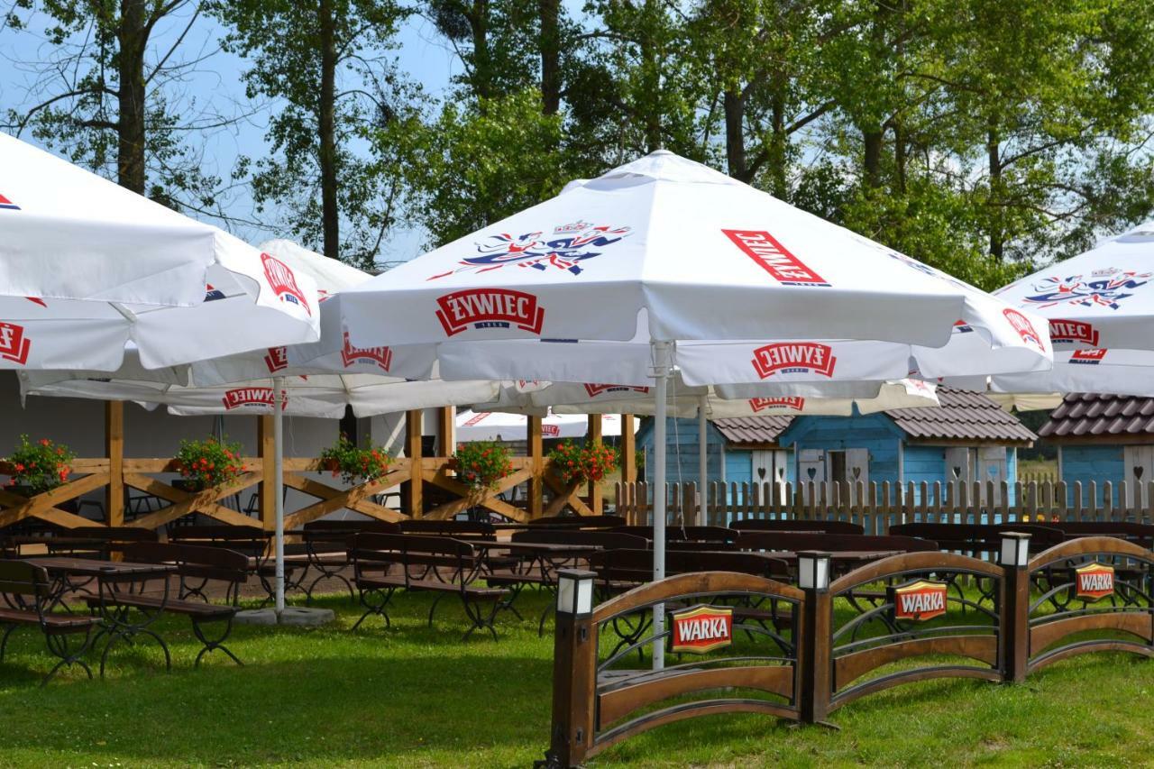 Camping Szczecinek Domy Wypoczynkowe Buitenkant foto