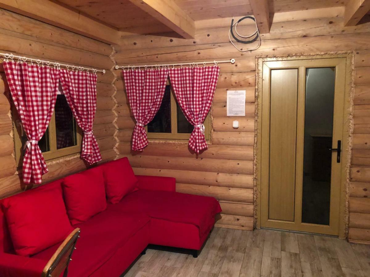 Camping Szczecinek Domy Wypoczynkowe Buitenkant foto